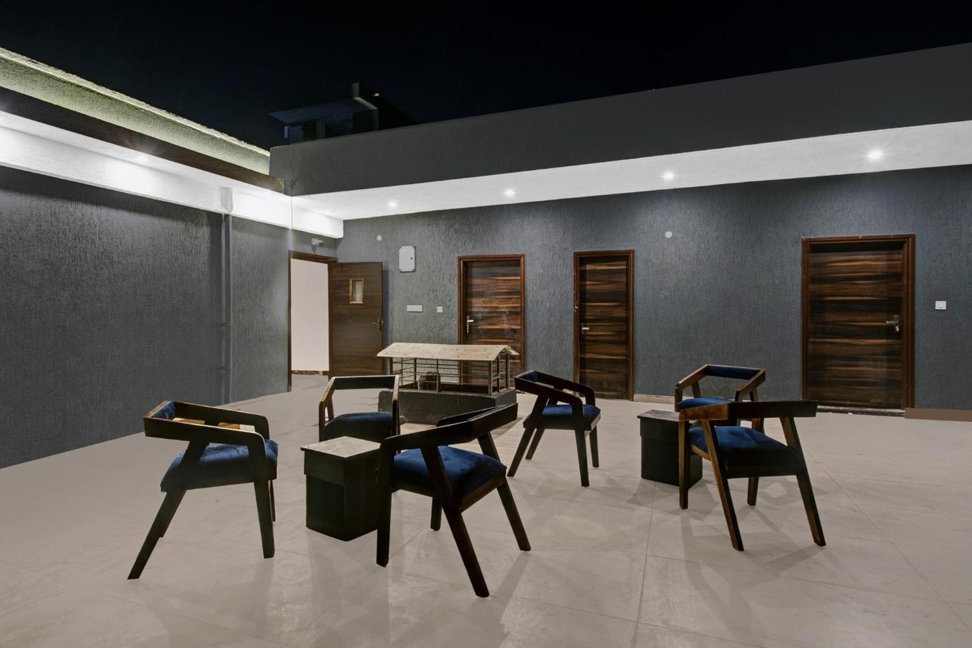 Collection O Aloft Hotel 4*